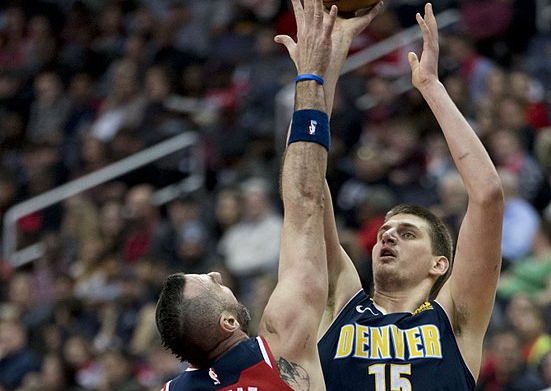 向合同的名 向合同的名