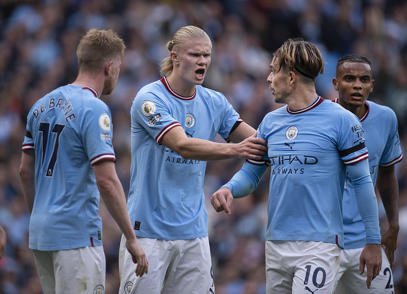 足的个人成 足的个人成