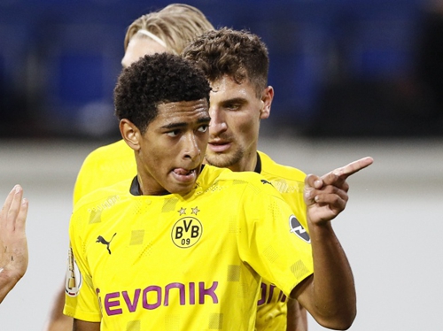 湖风光闻名 湖风光闻名