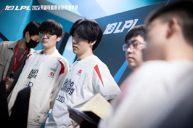 幅度过大 幅度过大