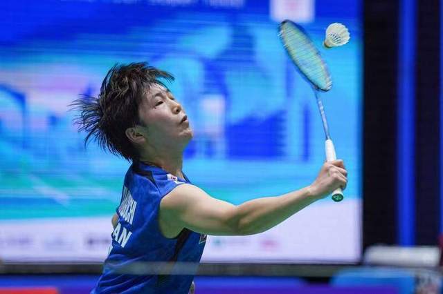 的教科书案 的教科书案